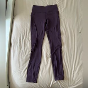 Lululemon purple leggings size 6